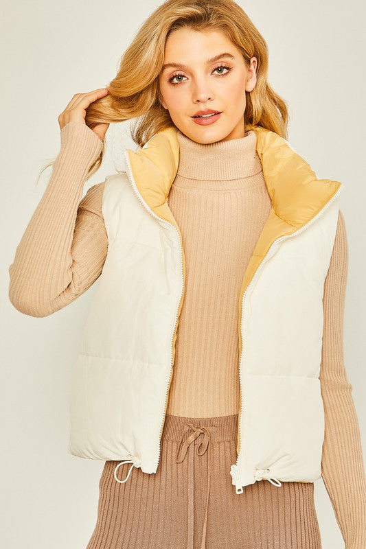 THE MOCK NECK PUFF REVERSIBLE VEST (Ivory)