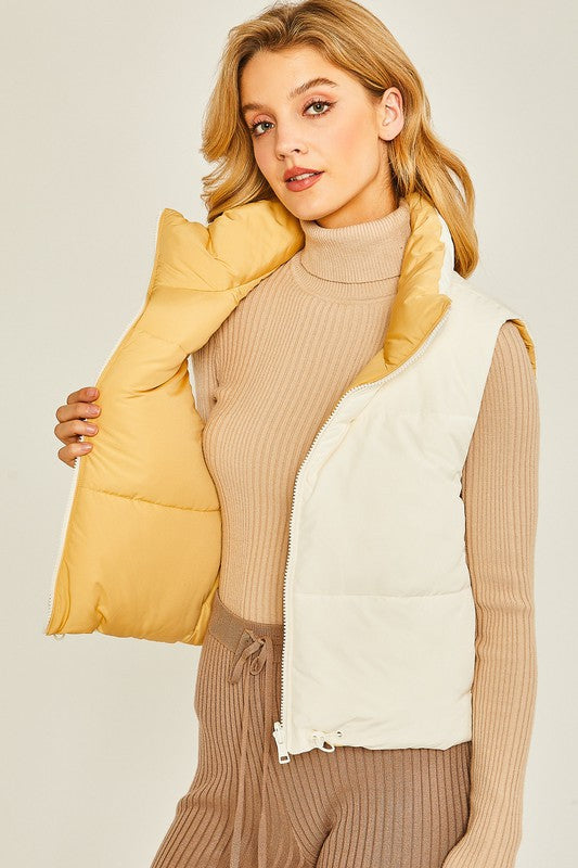 THE MOCK NECK PUFF REVERSIBLE VEST (Ivory)